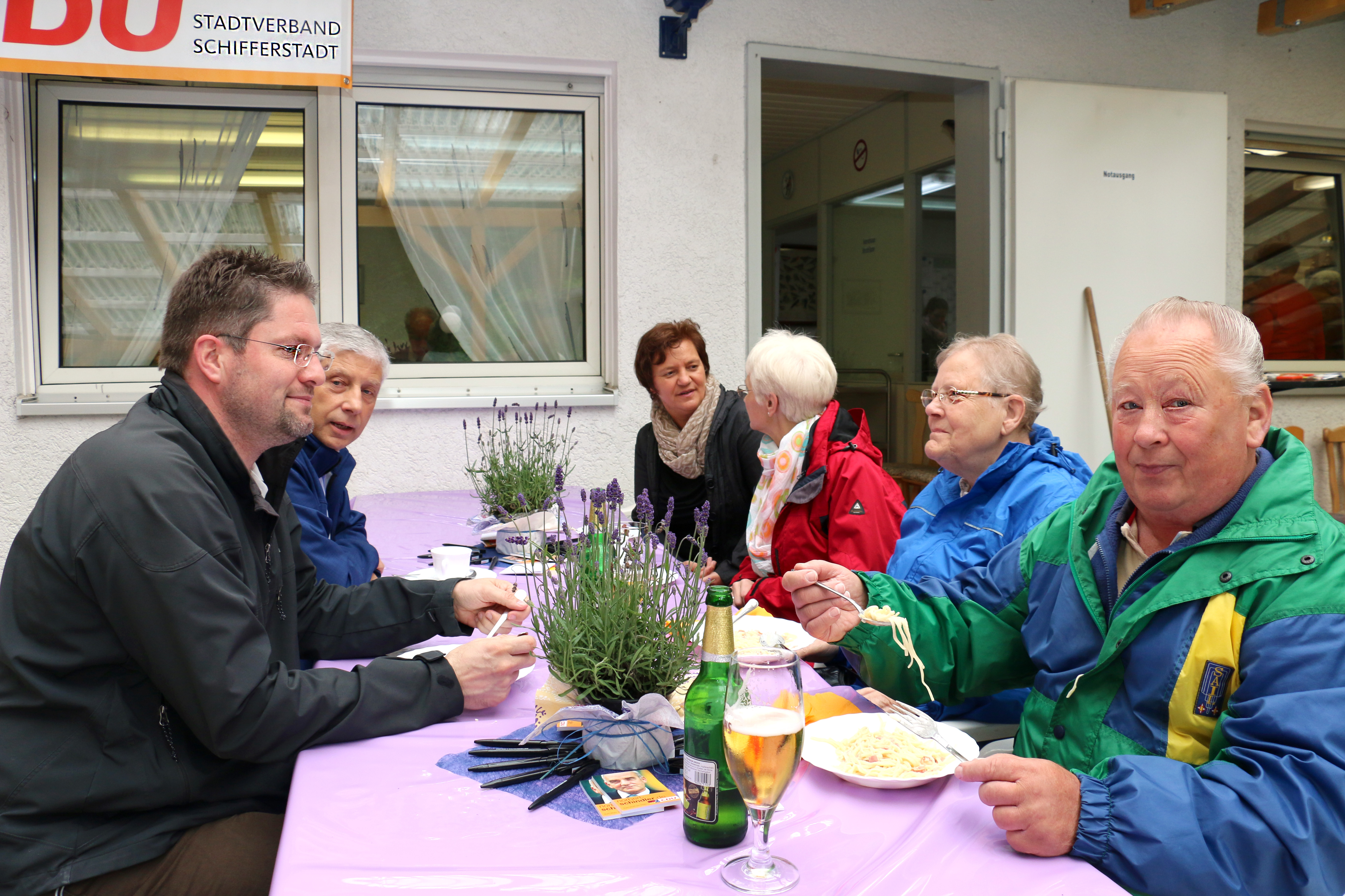 Zur Bildergalerie