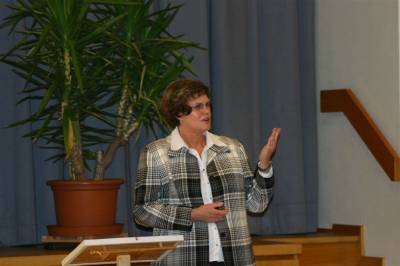 Anne Schneider bei der Begrung - Anne Schneider bei der Begrüßung
